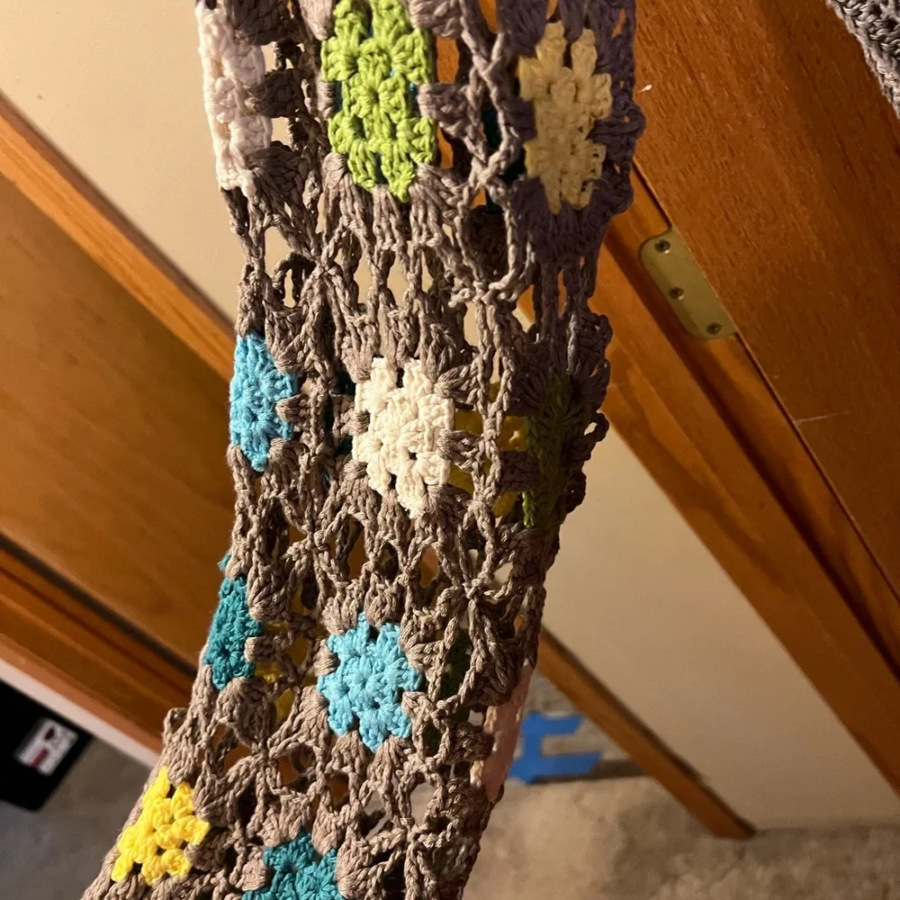 Davi & Dani size 3X new Women's Brown Sweater with Crochet Sleeves - Picture 2 of 5